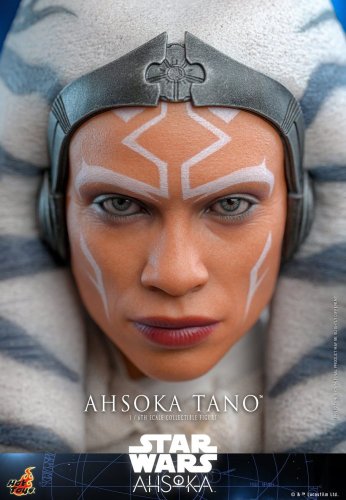 Star Wars: Ahsoka Tano 28 cm