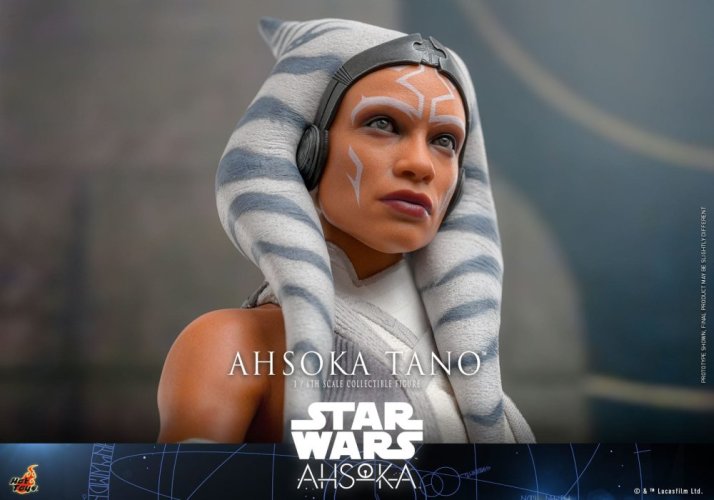 Star Wars: Ahsoka Tano 28 cm