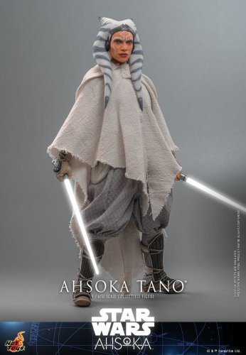 Star Wars: Ahsoka Tano 28 cm