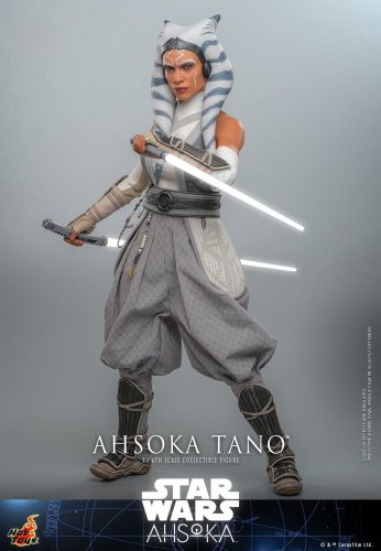 Star Wars: Ahsoka Tano 28 cm